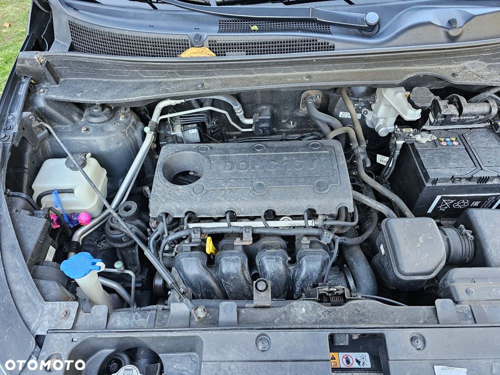 Kia Sportage 2.0 L 2WD - 5