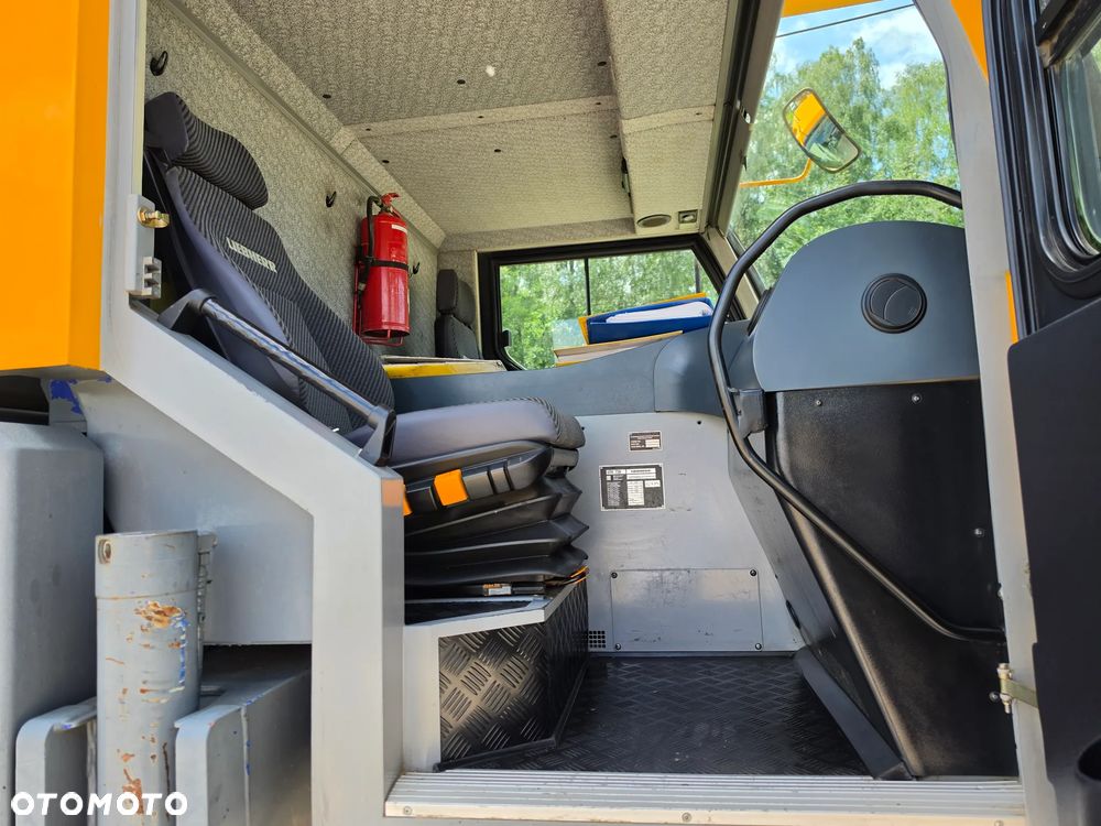 Liebherr 1045-3.1 - 29
