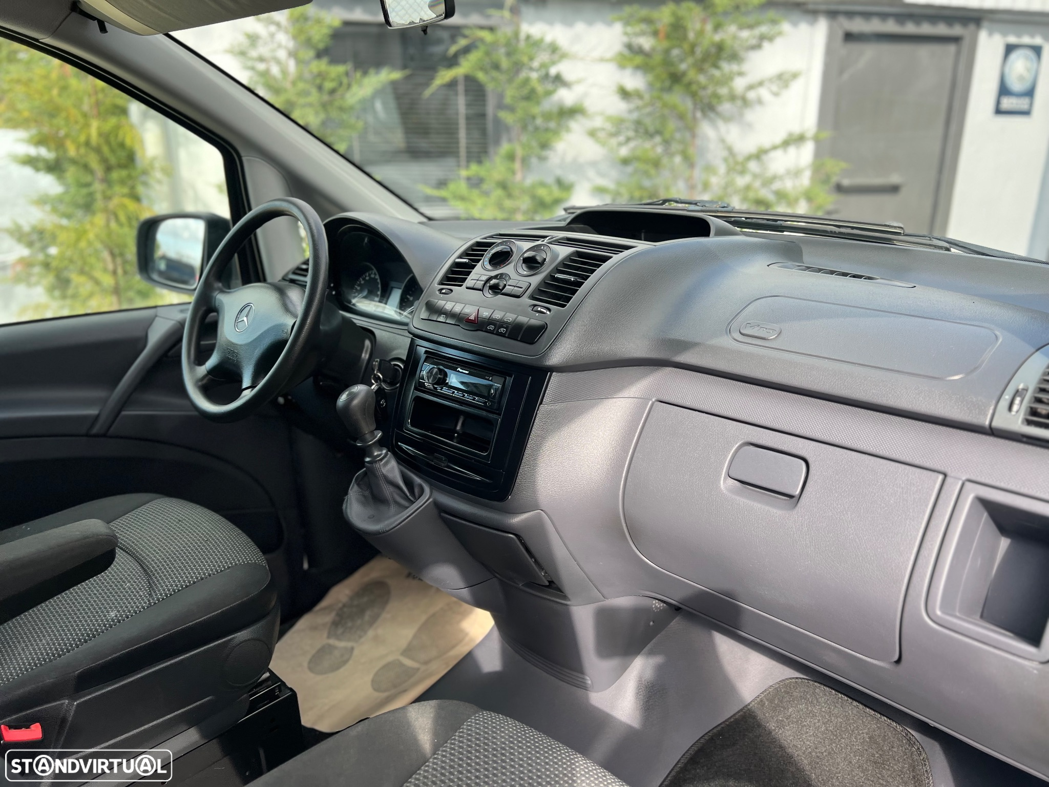Mercedes-Benz Vito - 18