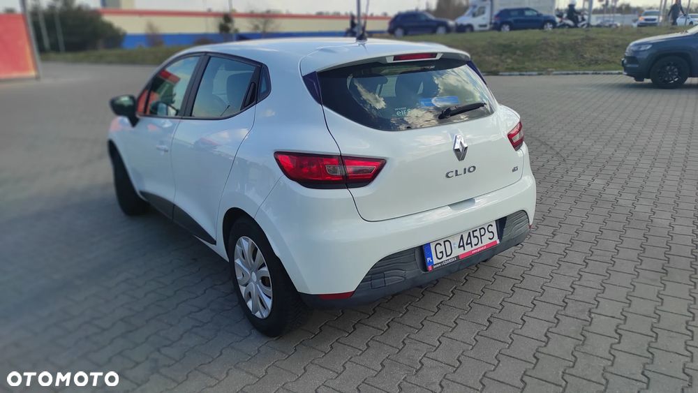 Renault Clio 1.5 dCi Energy Intens - 4