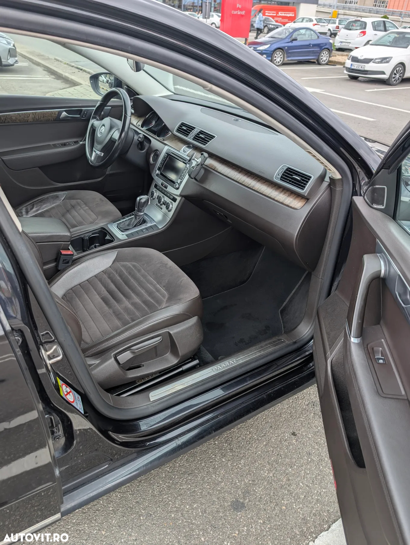Volkswagen Passat 2.0 TDI BlueMotion Tehnology DSG Highline - 12