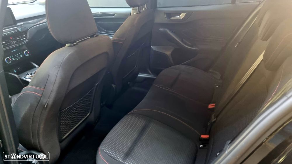 Ford Focus 1.0 SCTi ST-Line Aut. - 10