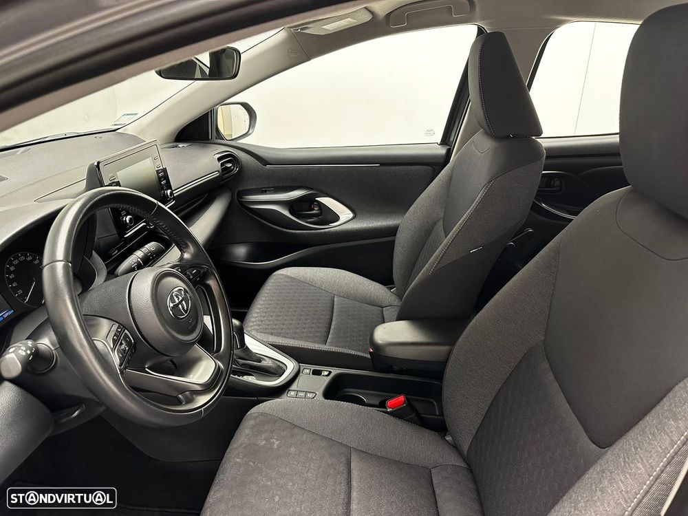 Toyota Yaris - 12