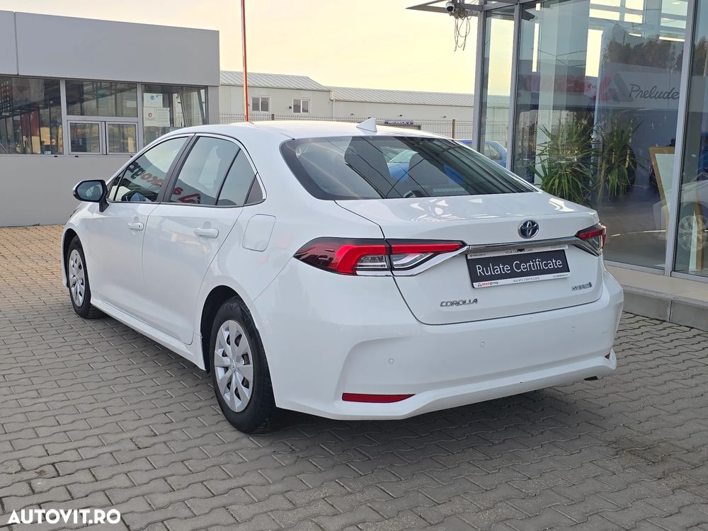 Toyota Corolla 1.8 HSD Business - 6