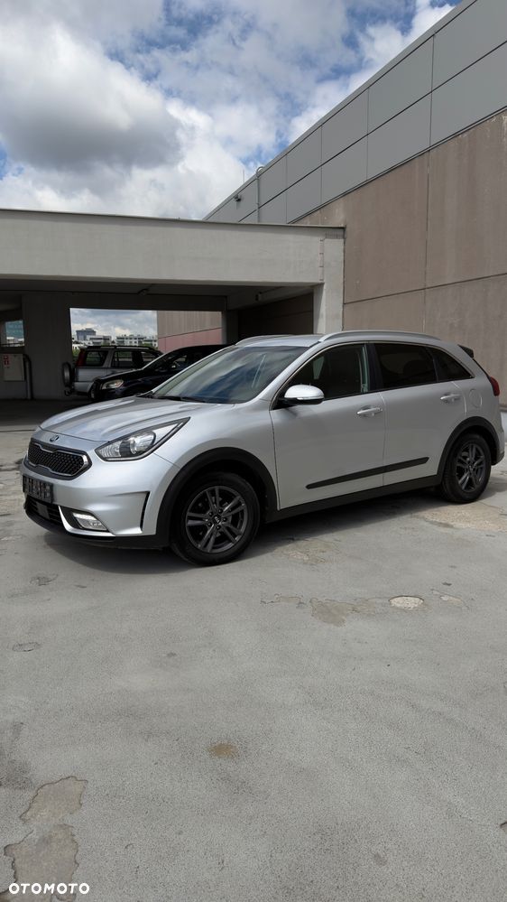 Kia Niro 1.6 GDI Hybrid XL - 1