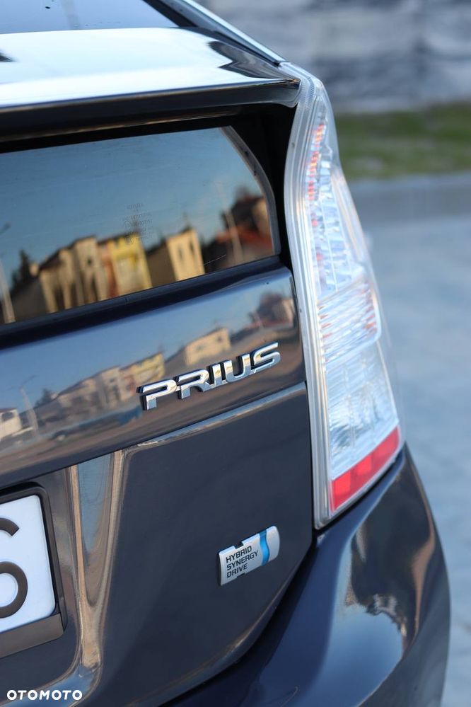 Toyota Prius - 12