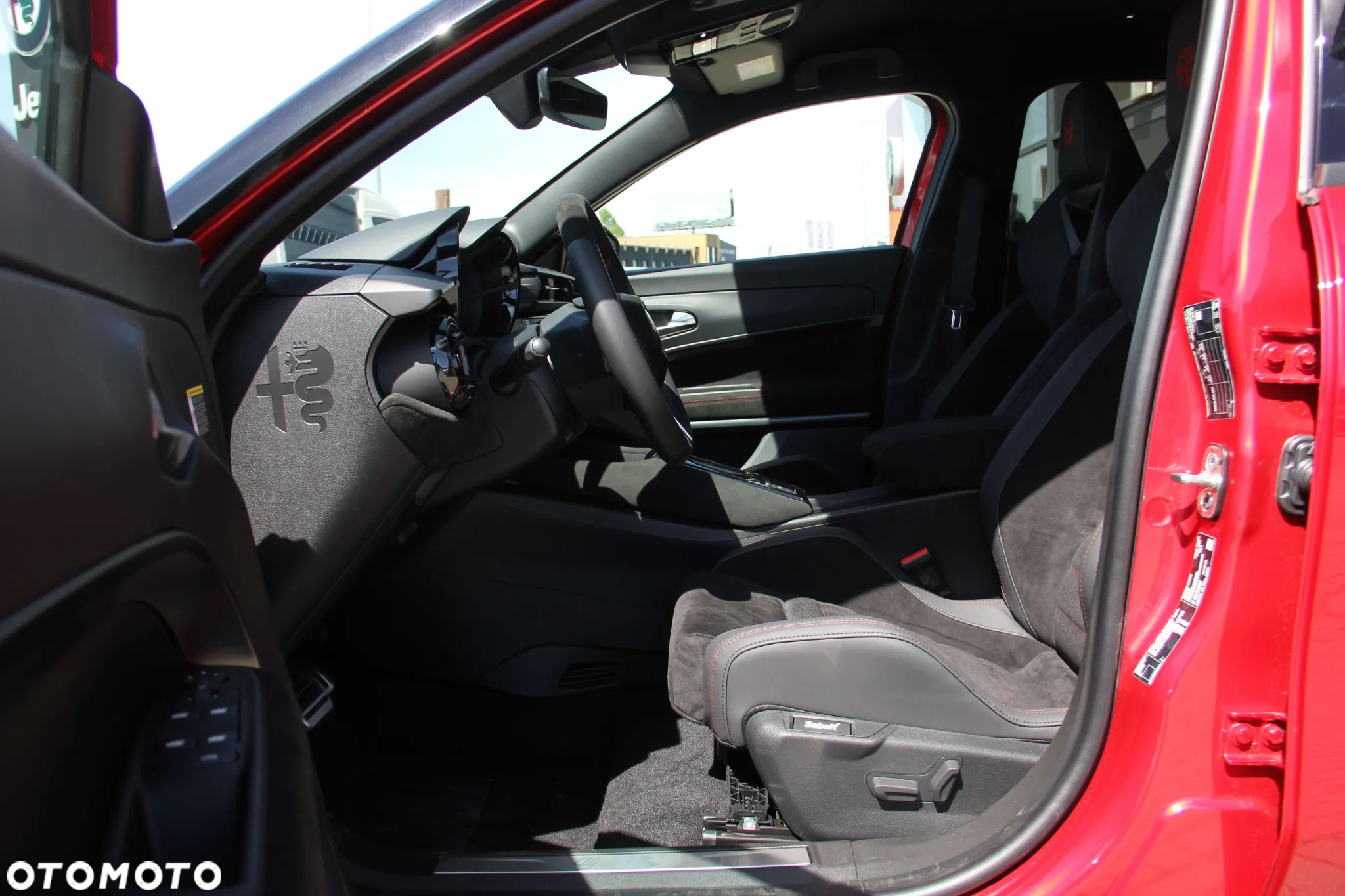 Alfa Romeo Junior 54kWh Elettrica Veloce - 8