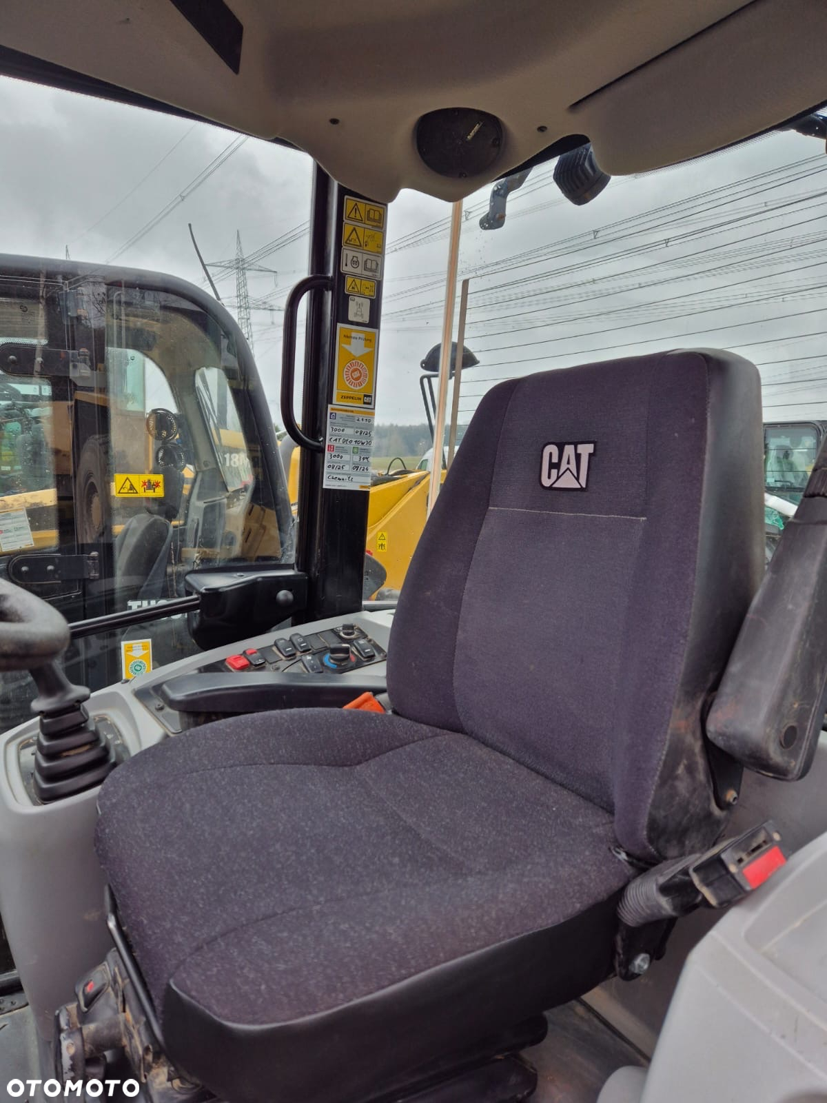Caterpillar 908M CAT 906 JAK NOWA 1500h rok 2021 - 10