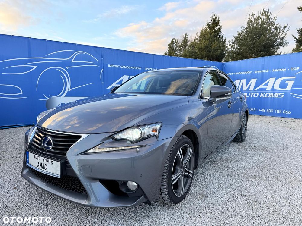 Lexus IS - 2