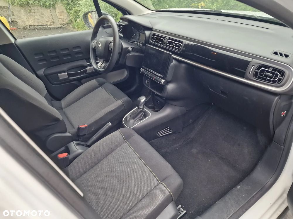 Citroën C3 1.2 PureTech Shine EAT6 - 8