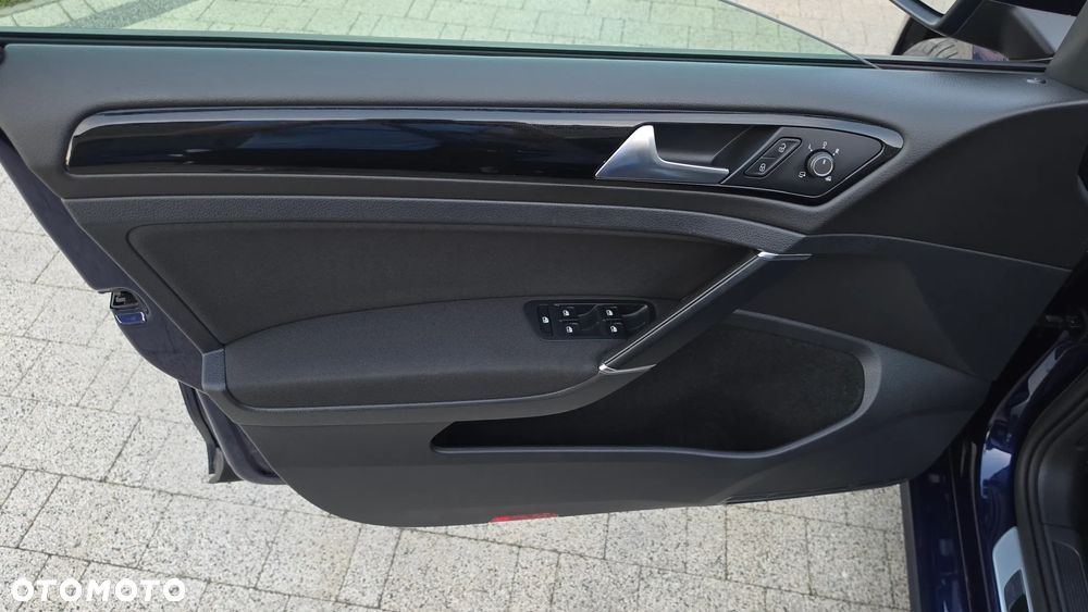 Volkswagen Golf 1.4 TSI BMT Highline - 16