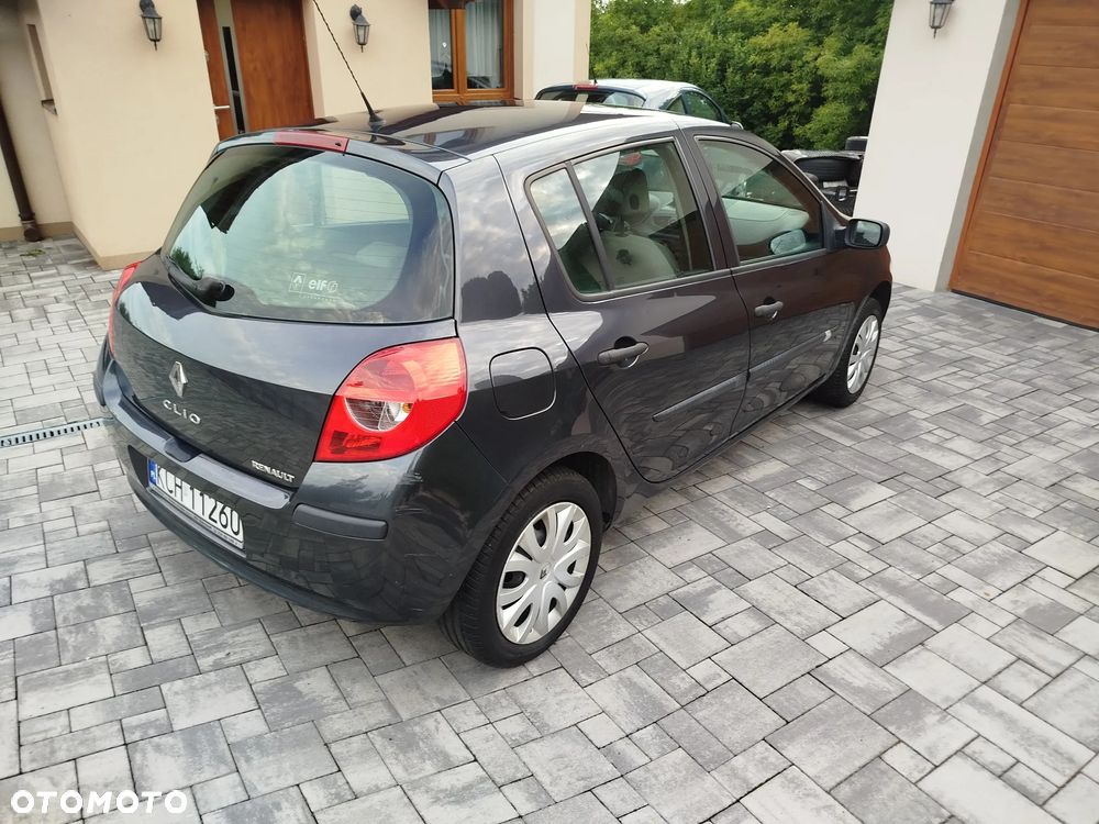 Renault Clio 1.2 16V Exception - 3