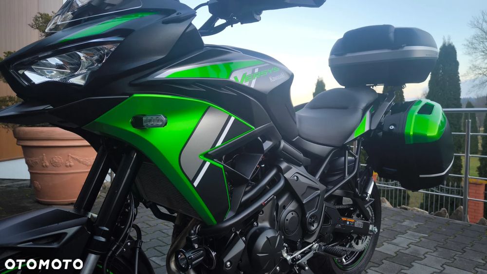Kawasaki Versys 650 - 12