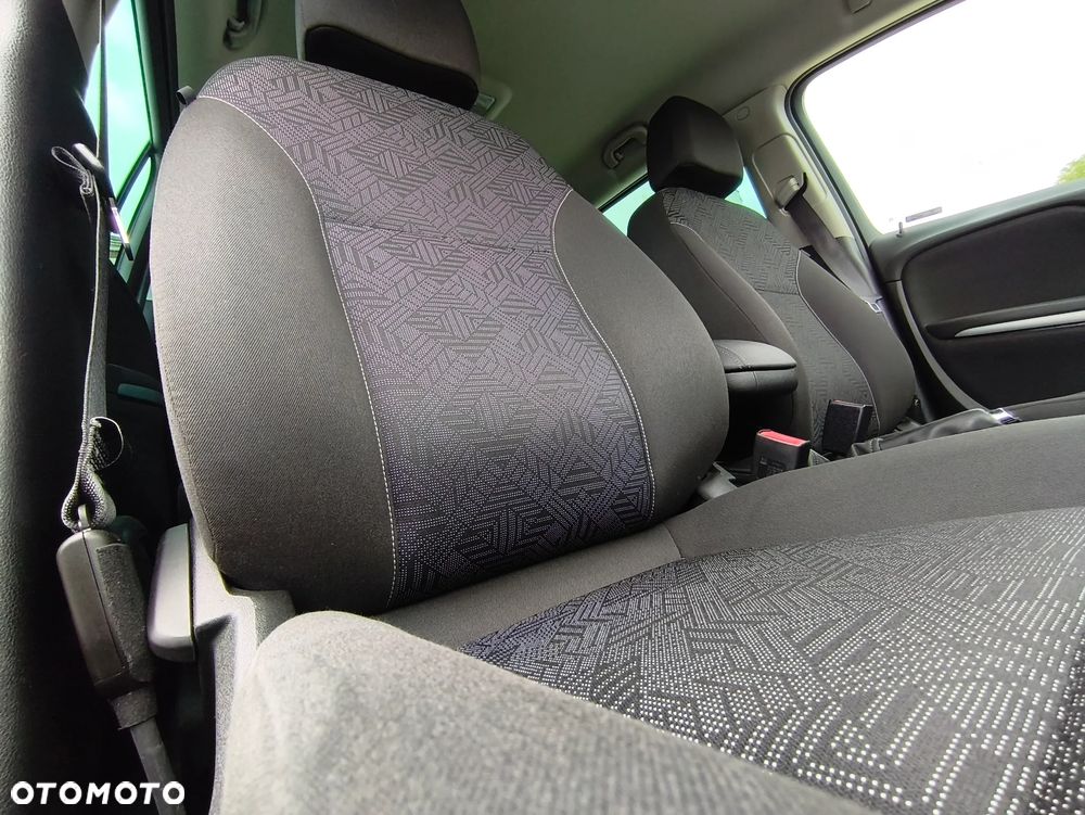 Opel Zafira 1.4 Turbo (ecoFLEX) Start/Stop Edition - 19