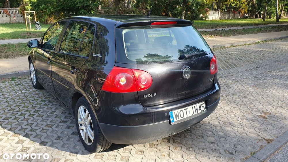 Volkswagen Golf - 3