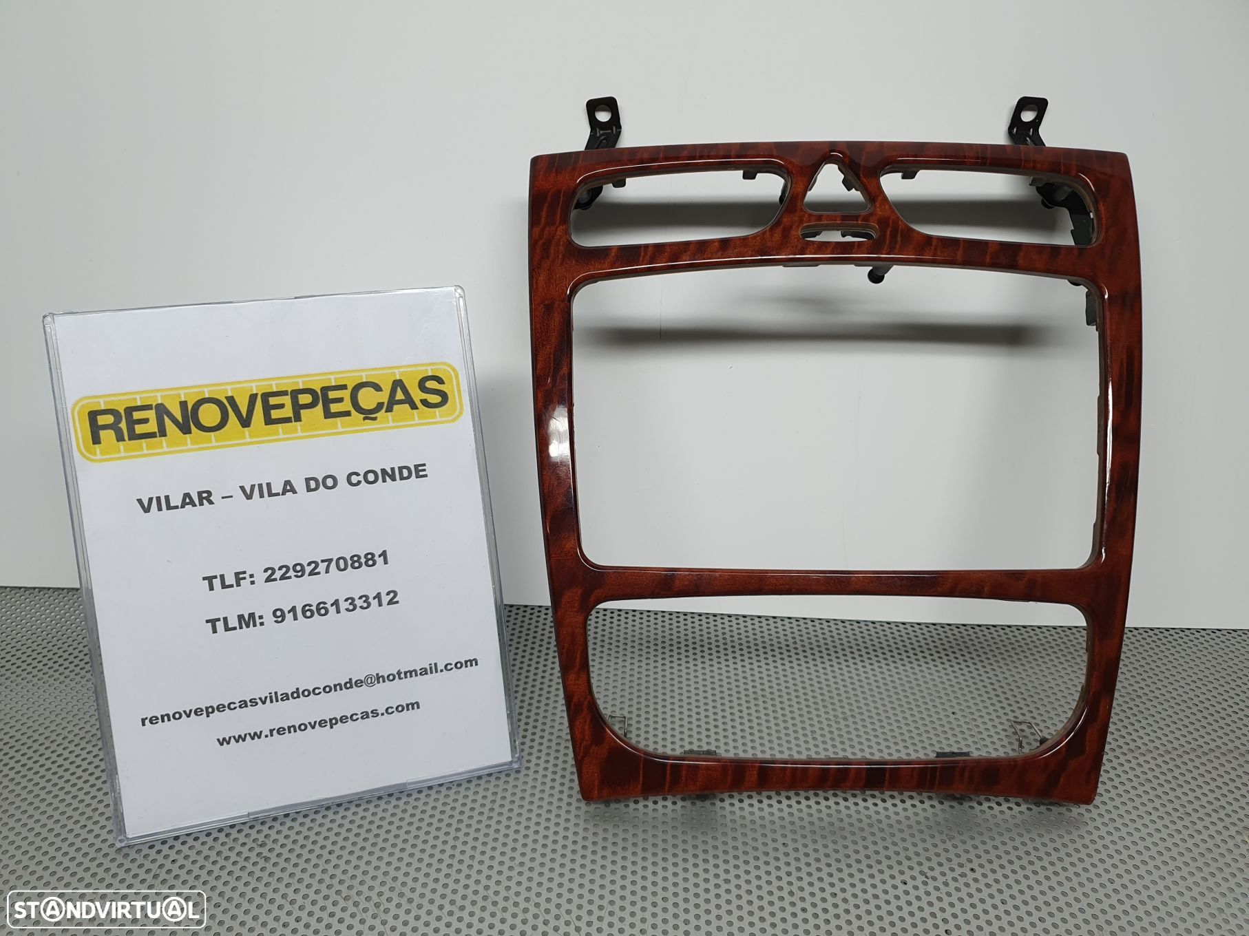 Consola Central Mercedes-Benz C-Class (W203) - 1
