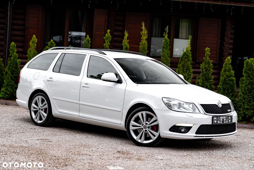 Skoda Octavia 2.0 TDI RS DSG - 4