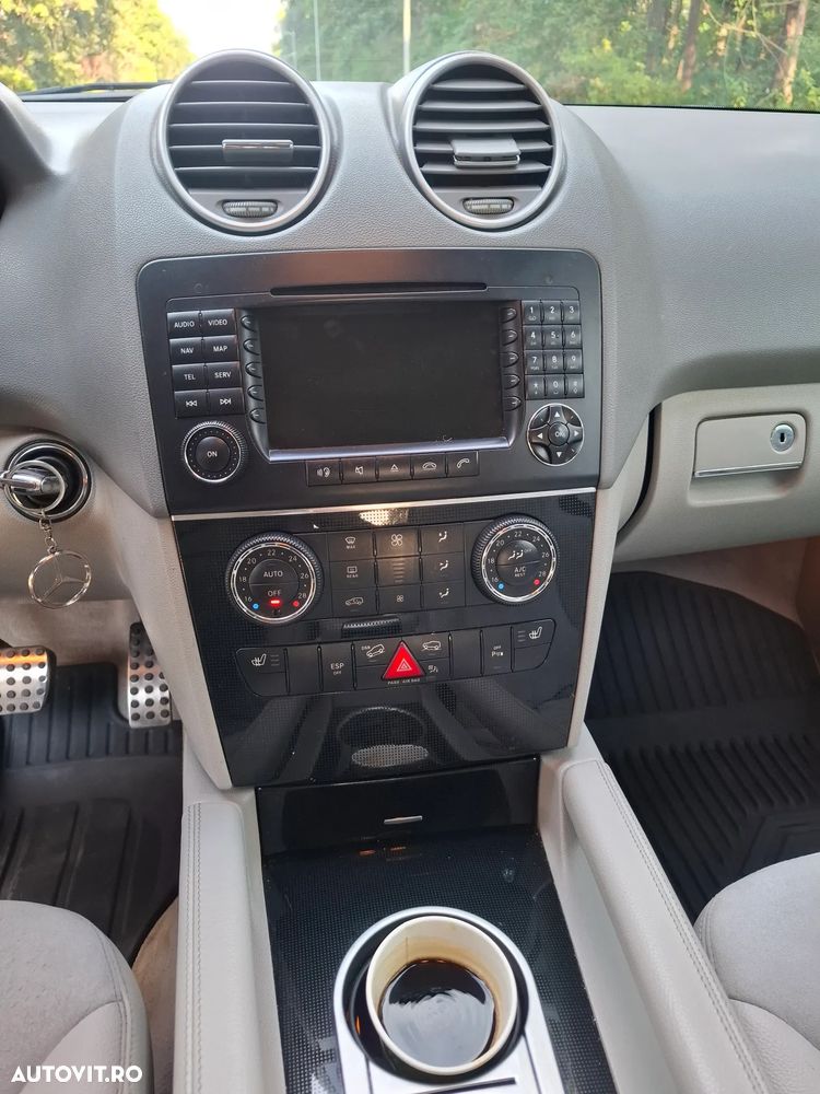 Mercedes-Benz ML 320 CDI Aut - 8