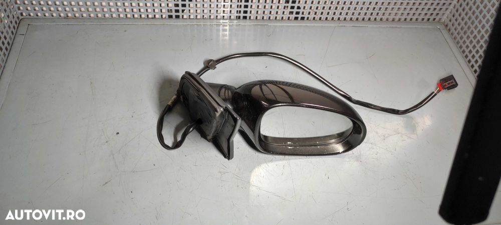 Oglinda dreapta volkswagen vw golf 5 neagra hatchback - 1