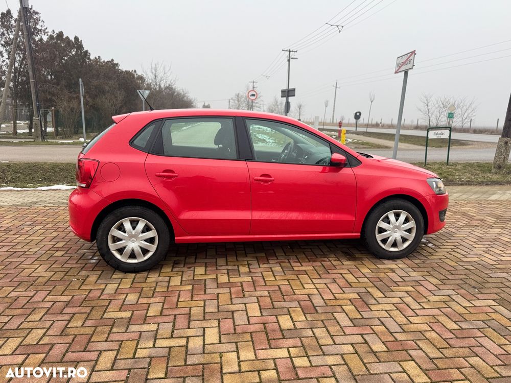 Volkswagen Polo - 7