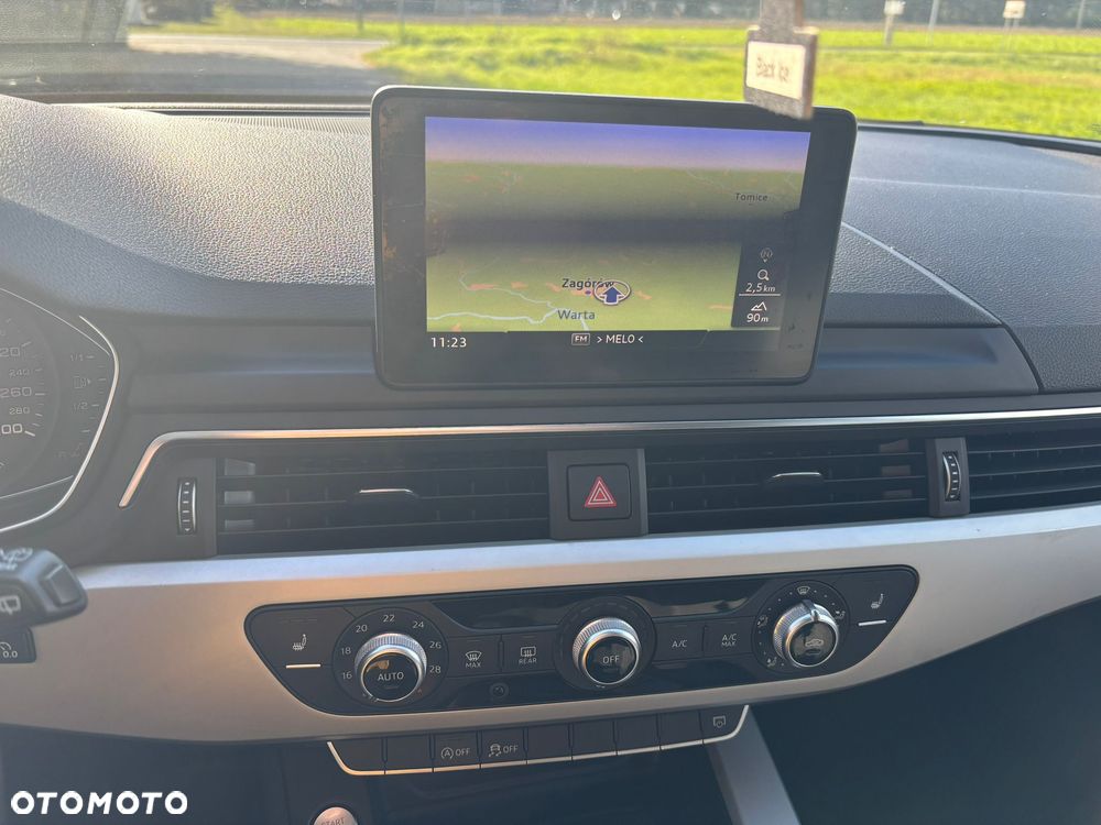 Audi A4 Avant 2.0 TDI S tronic - 12