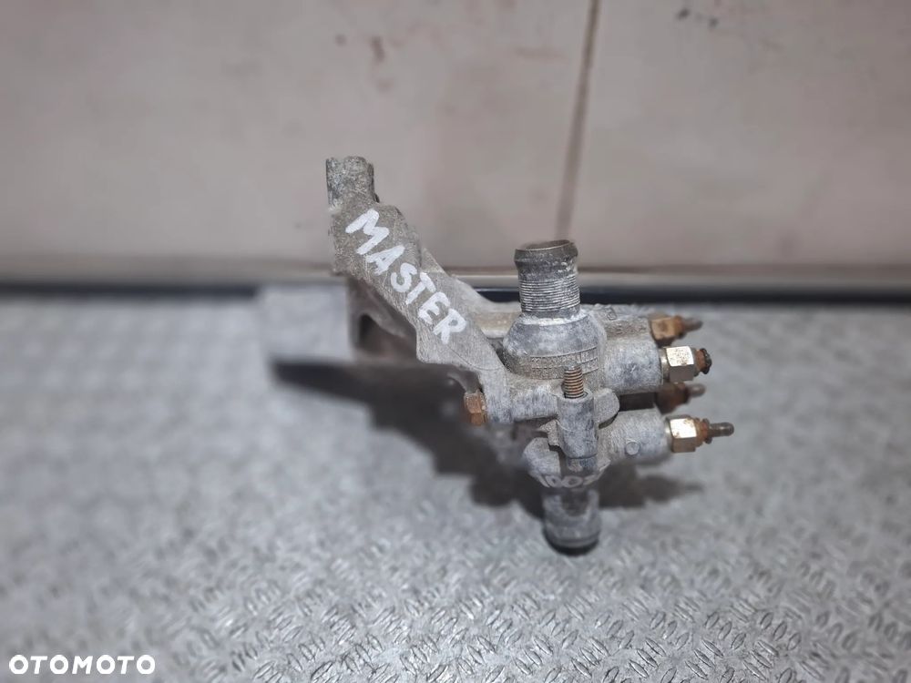 Podgrzewacz wody Renault Master III 2,3Dci - 2