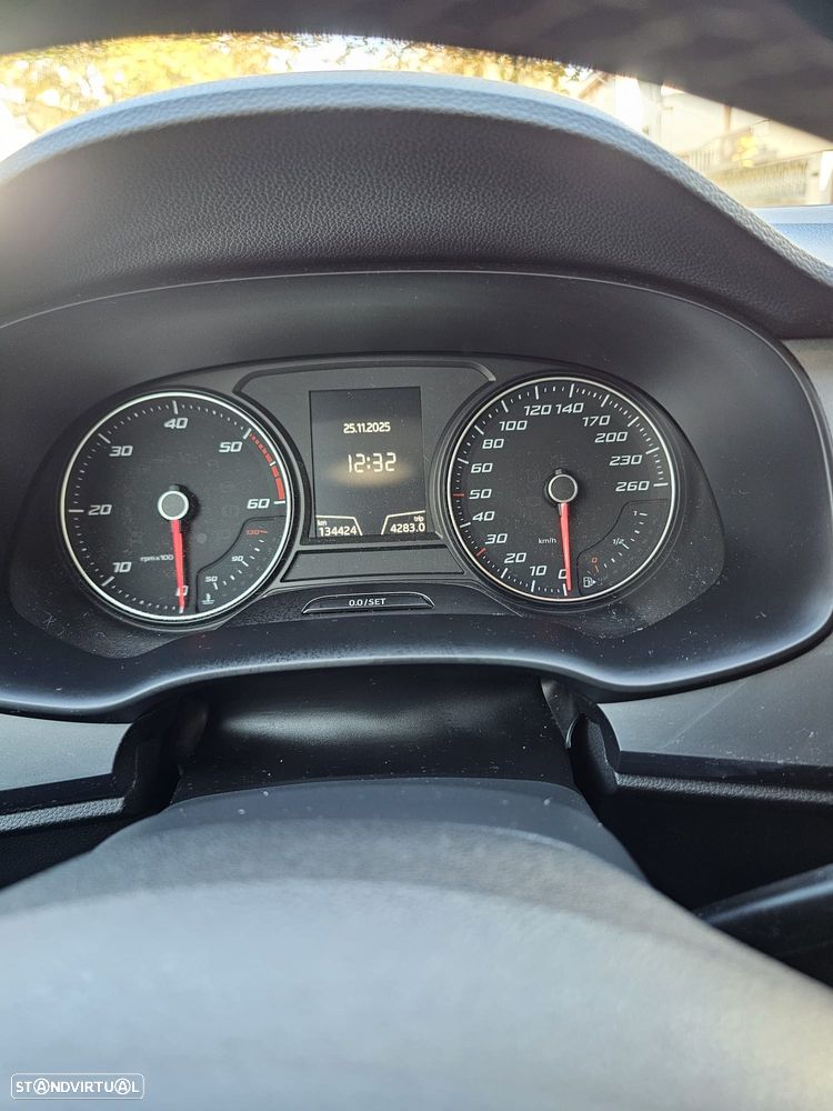 SEAT Ateca 1.6 TDI ECOMOTIVE Reference - 10