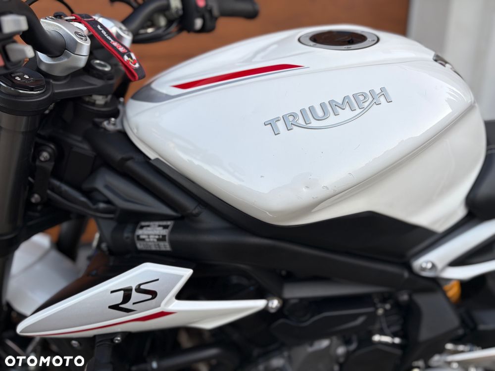 Triumph Street Triple - 34
