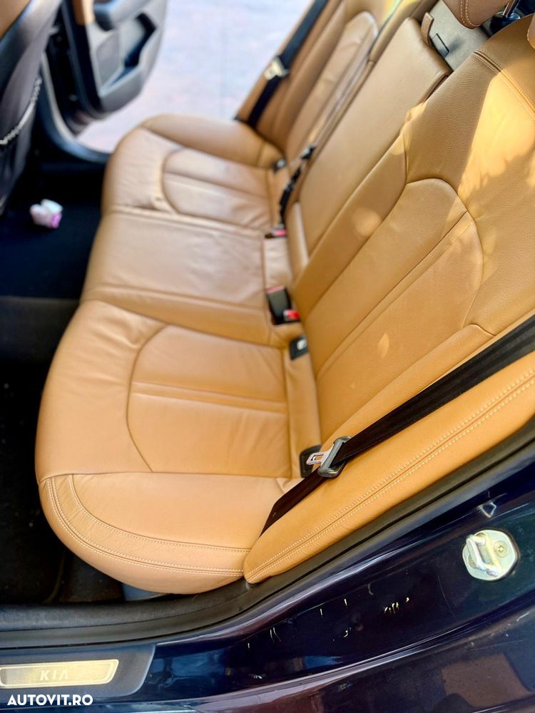 Kia Optima Sportswagon 1.7 CRDI GT Line - 10