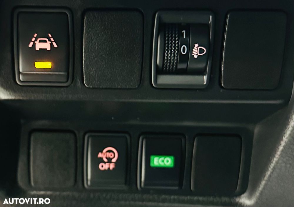 Nissan Qashqai 1.2 DIG-T Xtronic N-Connecta - 12