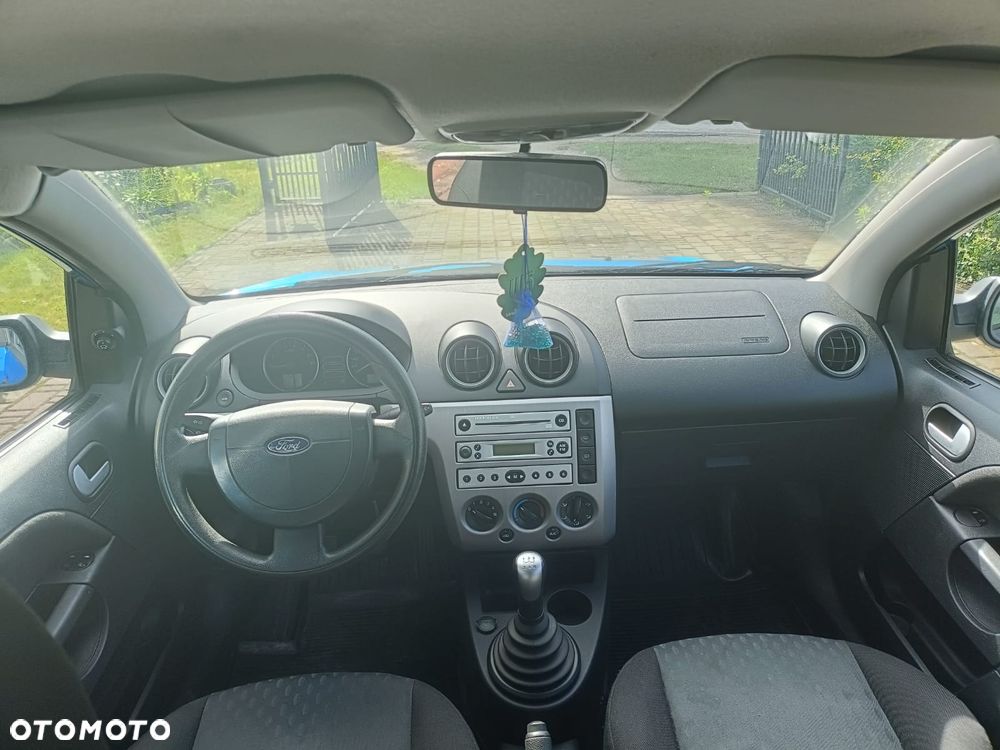 Ford Fiesta 1.4 Ghia - 6