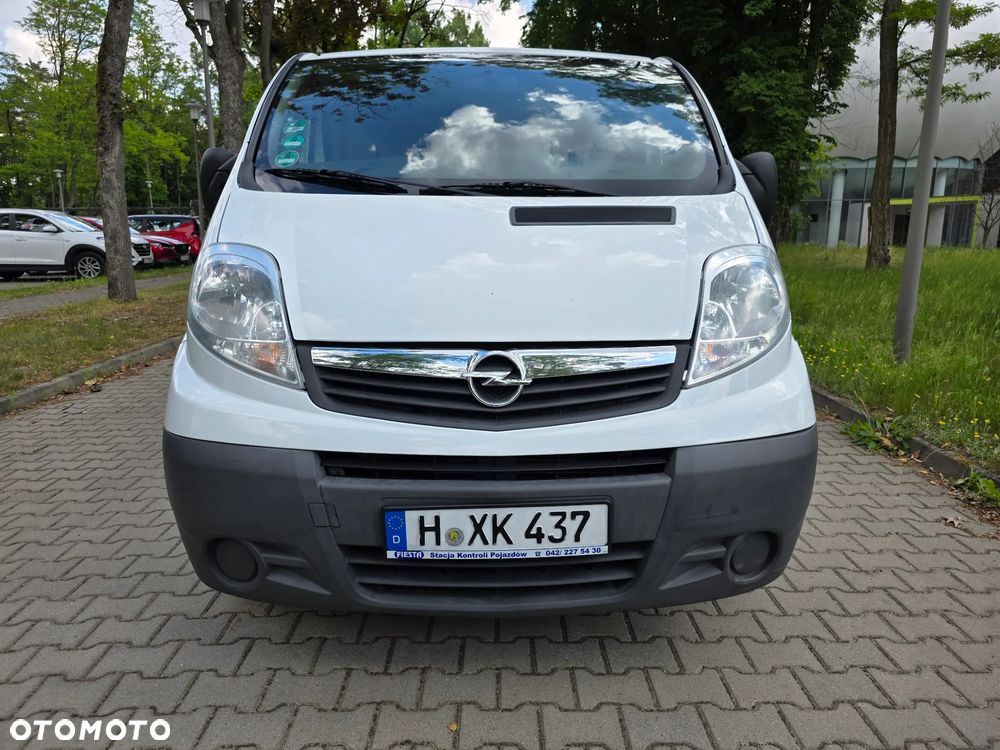 Opel Vivaro - 2