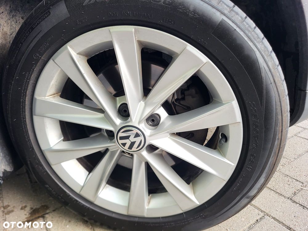 Volkswagen Passat 2.0 TDI 4Mot Highline DSG - 8