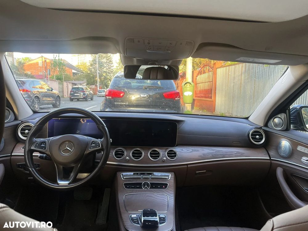 Mercedes-Benz E 220 d Aut. - 4