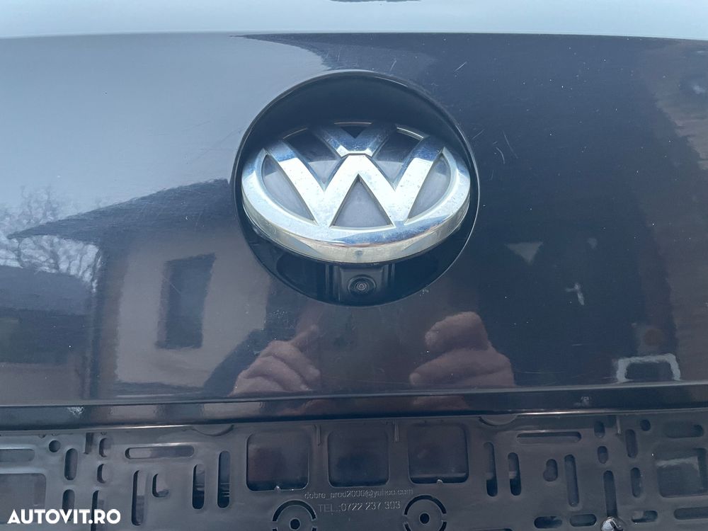 Volkswagen Passat - 28