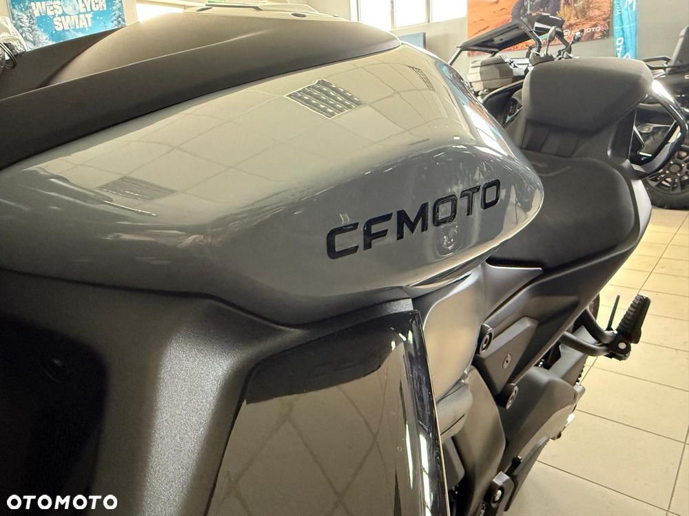 CFMoto 675NK - 31