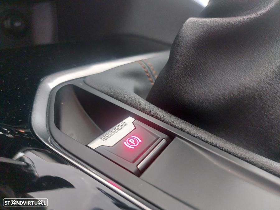 Peugeot 3008 1.5 BlueHDi Active - 33