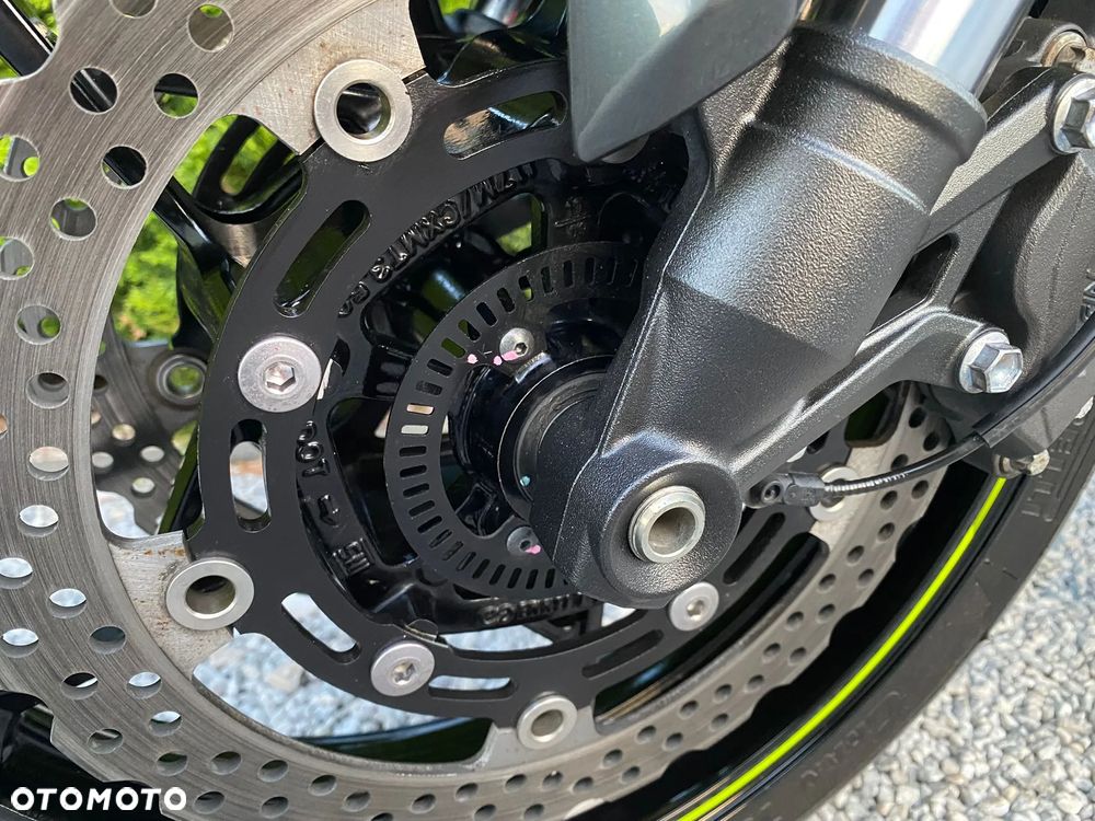 Kawasaki Z 900 - 12