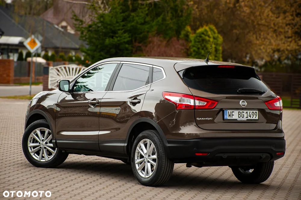 Nissan Qashqai 1.2 DIG-T Xtronic N-Connecta - 6