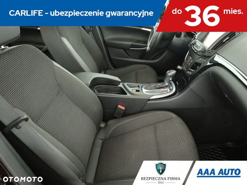 Opel Insignia - 18