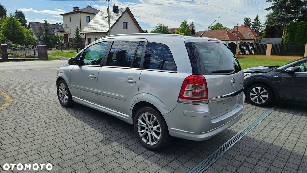 Opel Zafira 1.6 Edition - 6