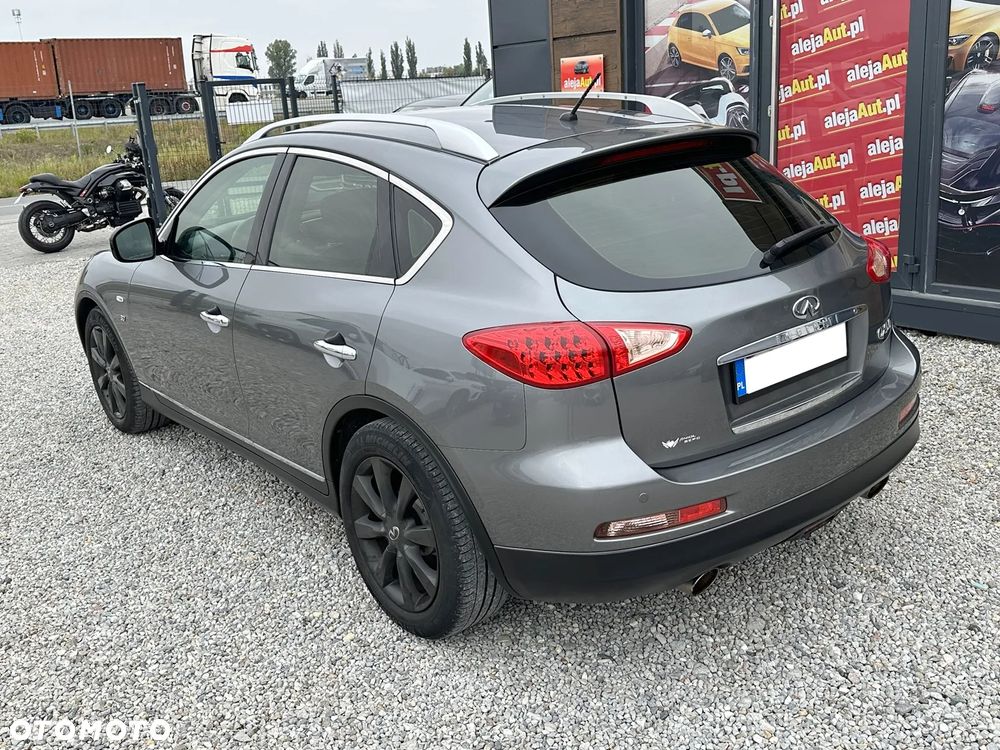 Infiniti QX50 3.7 GT Premium - 5