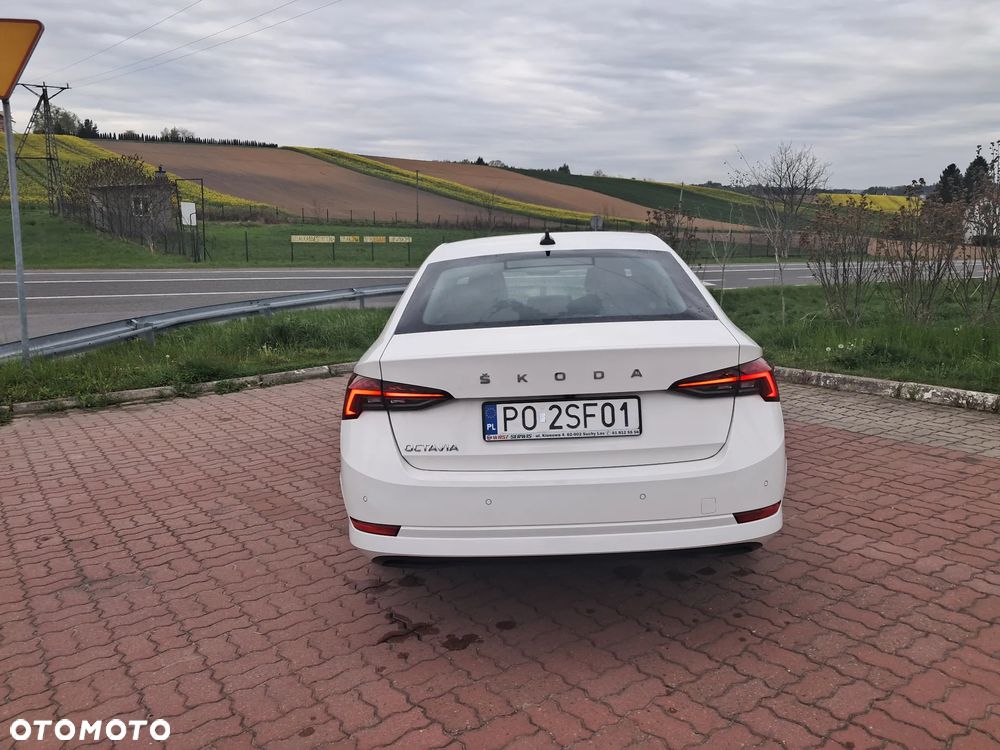 Skoda Octavia 2.0 TDI Ambition - 21
