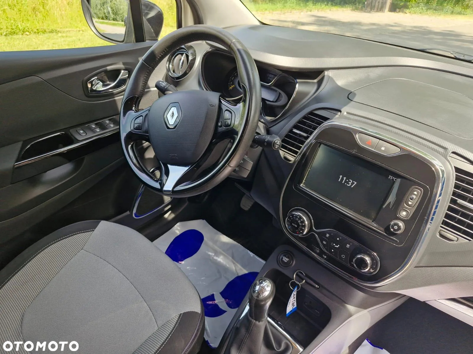 Renault Captur (ENERGY) TCe 90 BOSE EDITION - 9