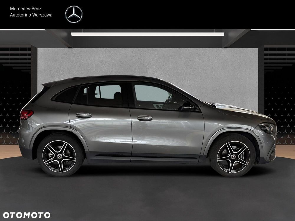 Mercedes-Benz GLA - 7