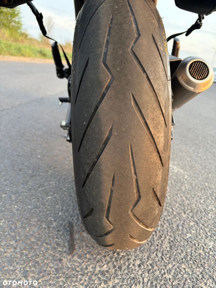 Triumph Speed Four - 29