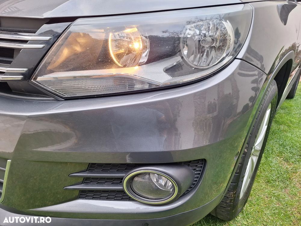 Volkswagen Tiguan 2.0 TDI DPF 4Motion BlueMotion Technology DSG Lounge Sport & Style - 17