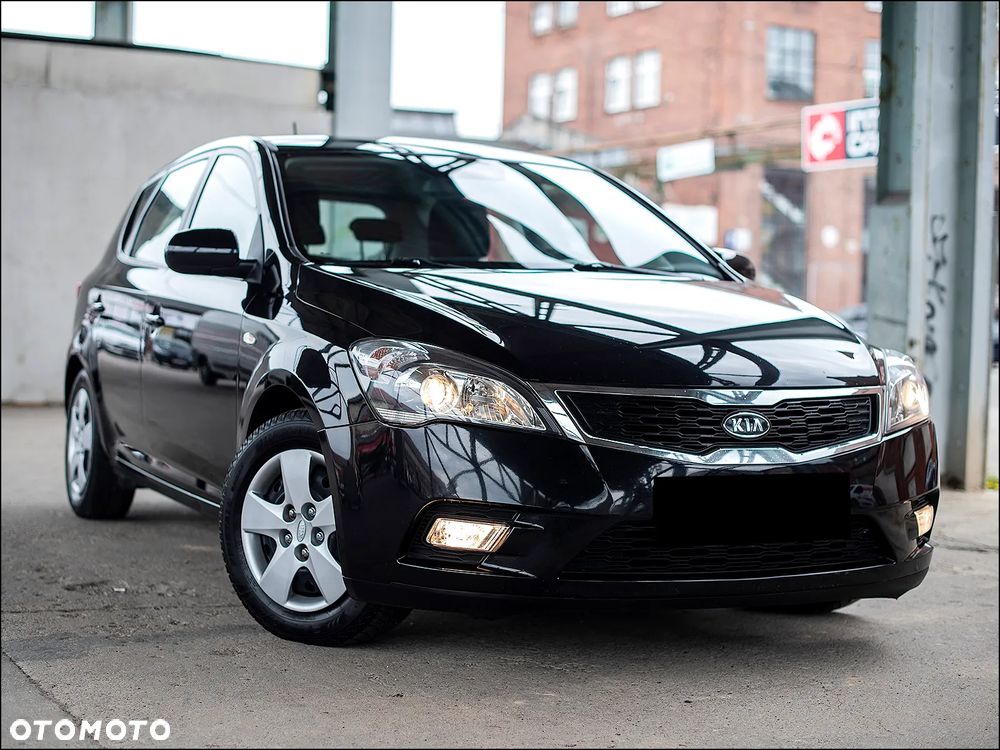 Kia Ceed - 2