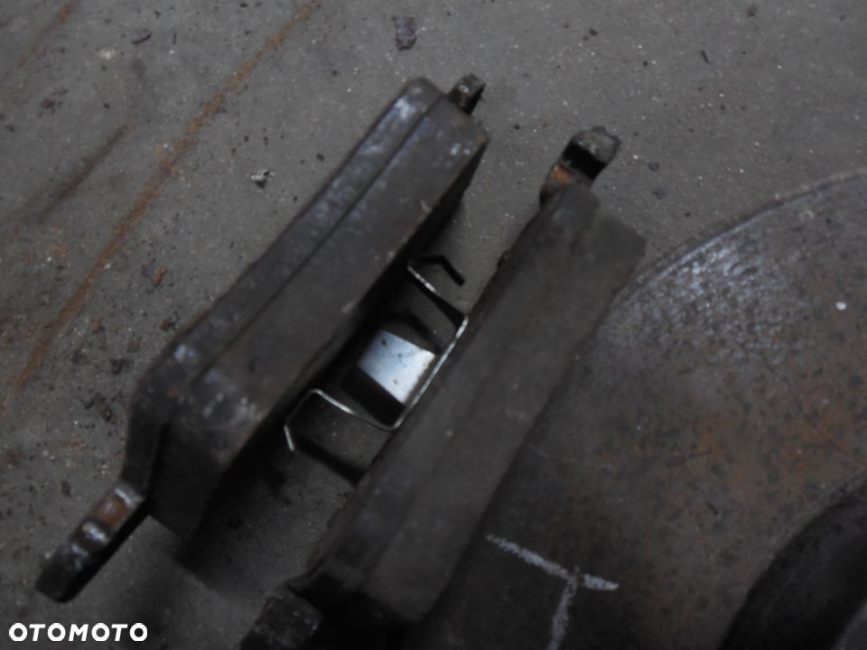 VOLKSWAGEN T5 2.5 TDI MANUAL TARCZE HAMULCOWE KLOCKI PRZÓD BREMBO JAK NOWE KOMPLET - 6