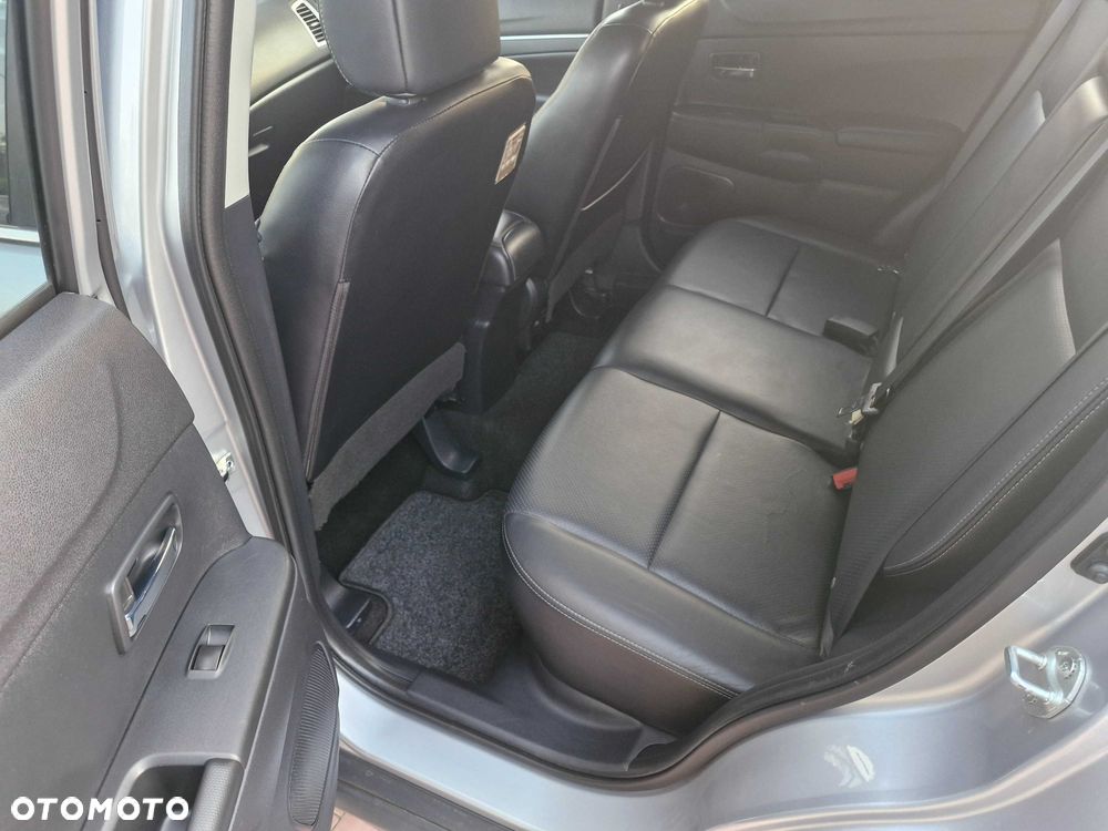 Mitsubishi ASX - 8